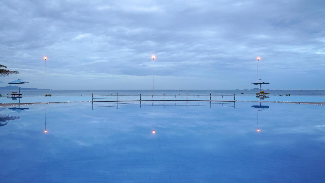 Golden Peak Resort & Spa Mieu Ong Екстериор снимка